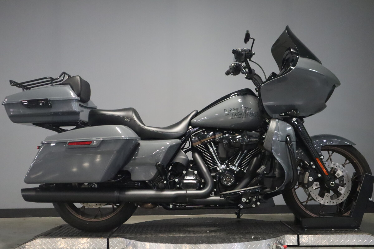 2022 Harley-Davidson Road Glide ST FLTRXST
