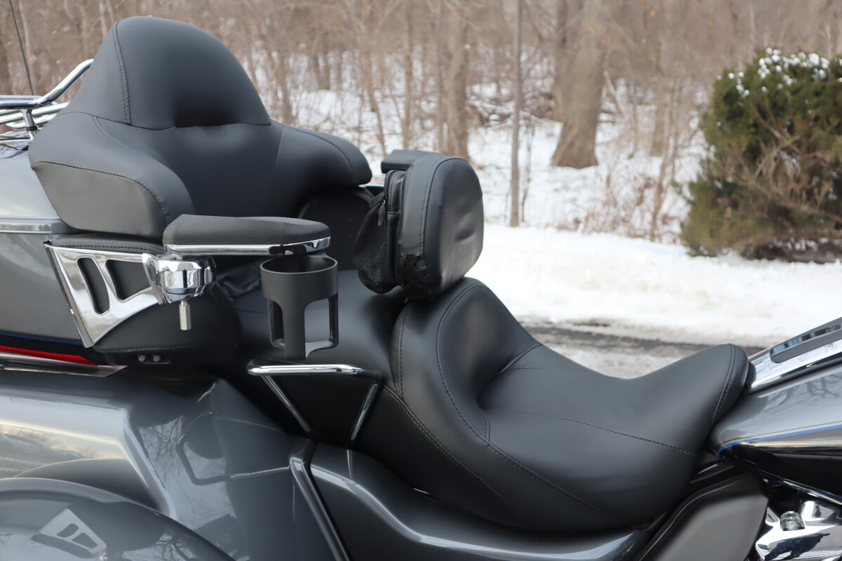 2021 Harley-Davidson Tri Glide Ultra FLHTCUTG - Photo 6