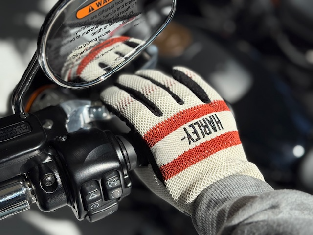 レディース新作グローブ入荷！ | Harley-Davidson® 湘南