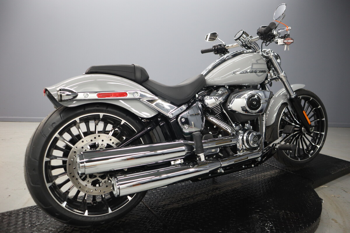 2025 Harley-Davidson Breakout FXBR - Photo 8