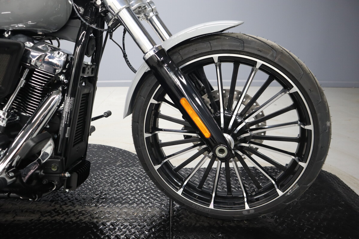 2025 Harley-Davidson Breakout FXBR - Photo 9