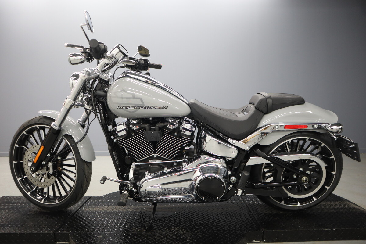 2025 Harley-Davidson Breakout FXBR - Photo 5