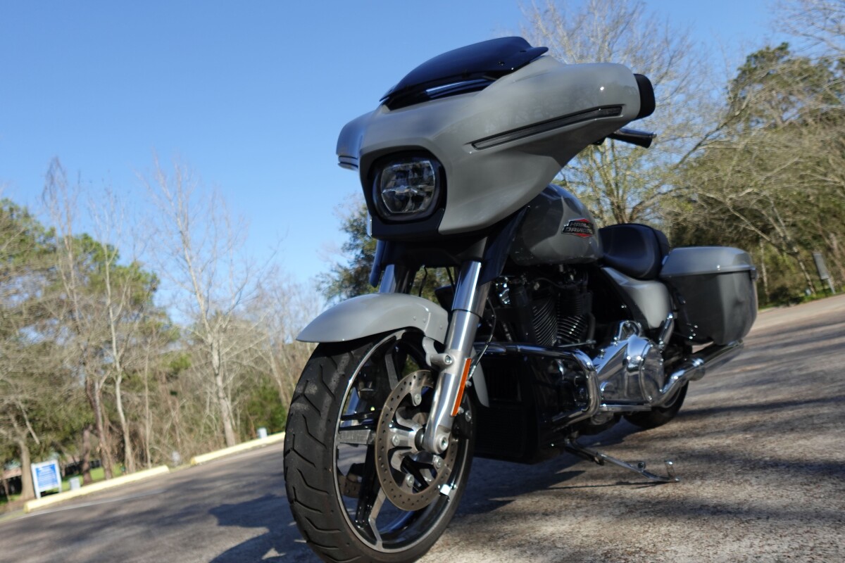 2024 Harley-Davidson Street Glide FLHX - Photo 4