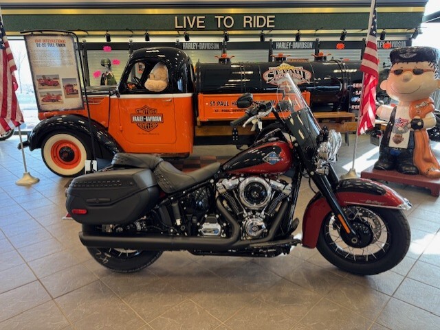 2025 Harley Davidson Heritage Classic FLHC