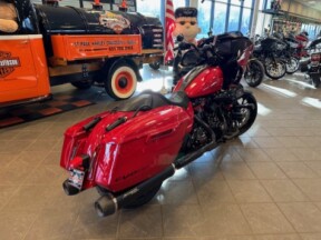 2025 Harley Davidson CVO Road Glide ST thumb 3