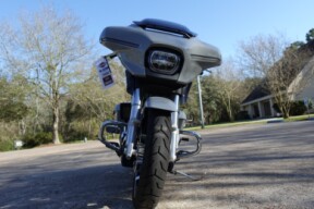 2024 Harley-Davidson® Street Glide® FLHX thumb 1