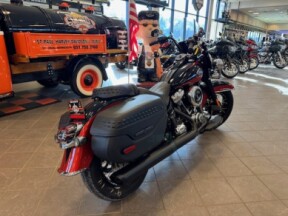 2025 Harley Davidson Heritage Classic FLHC thumb 3