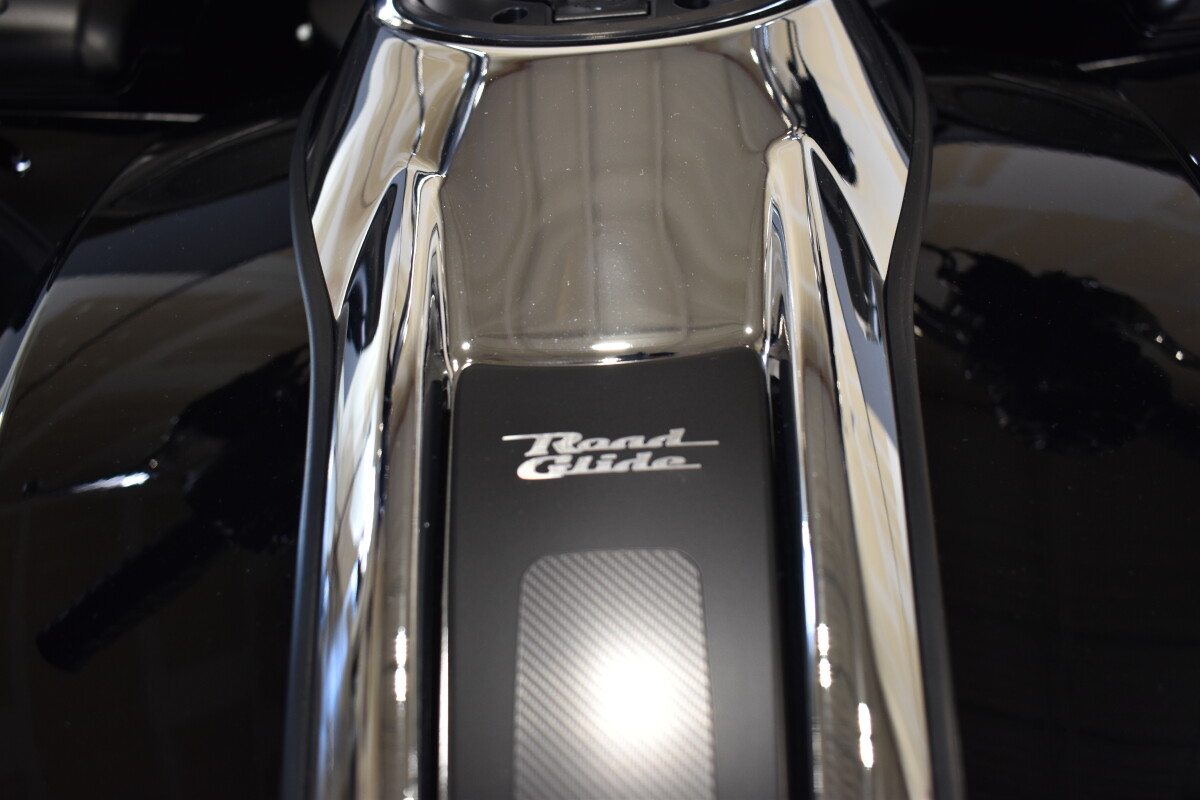 2025 Harley-Davidson® Road Glide™ FLTRX, photo 9