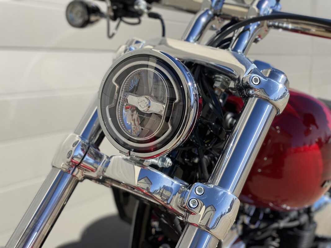 2025 Harley-Davidson Breakout Brilliant Red - Photo 10