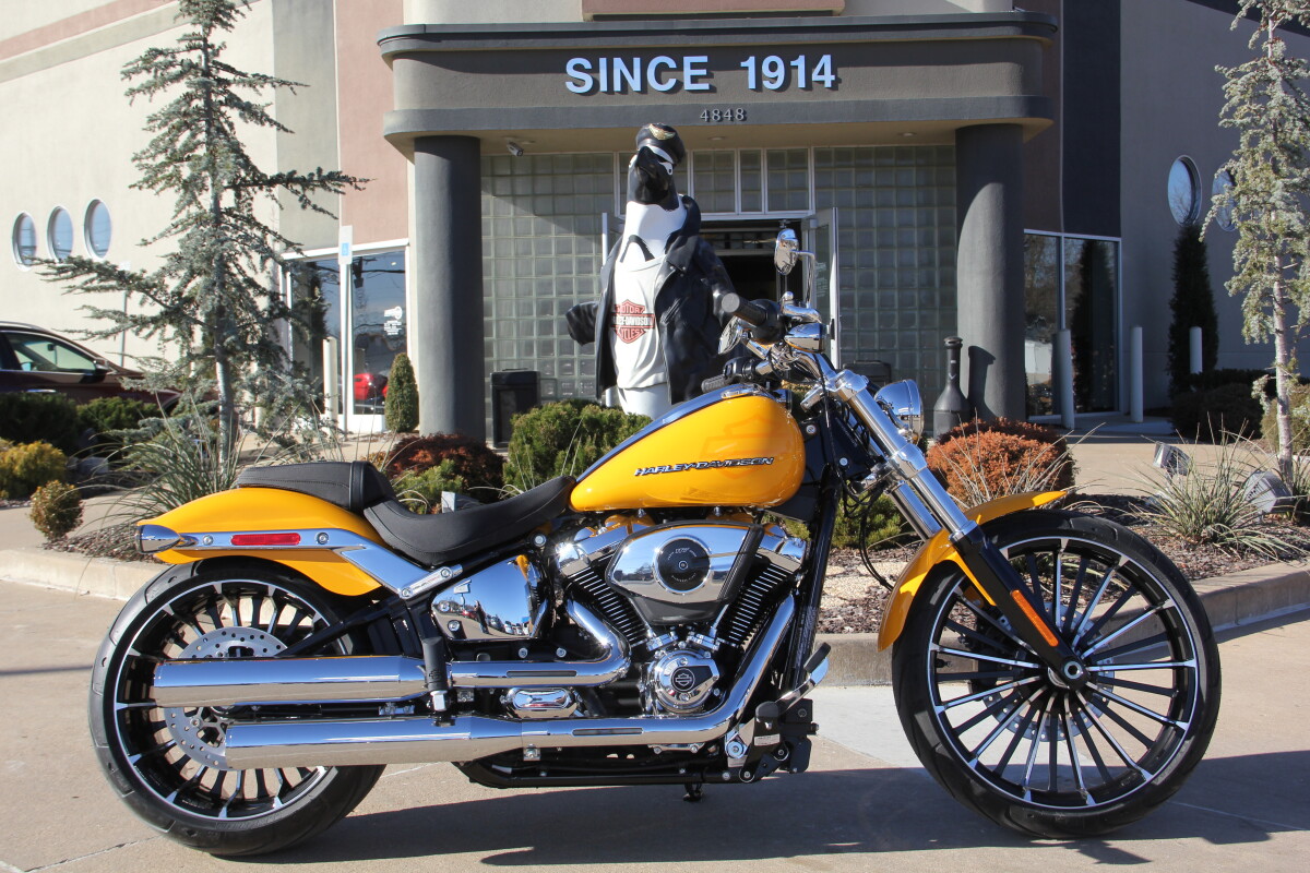 2025 Harley-Davidson Breakout Centerline - Photo 2