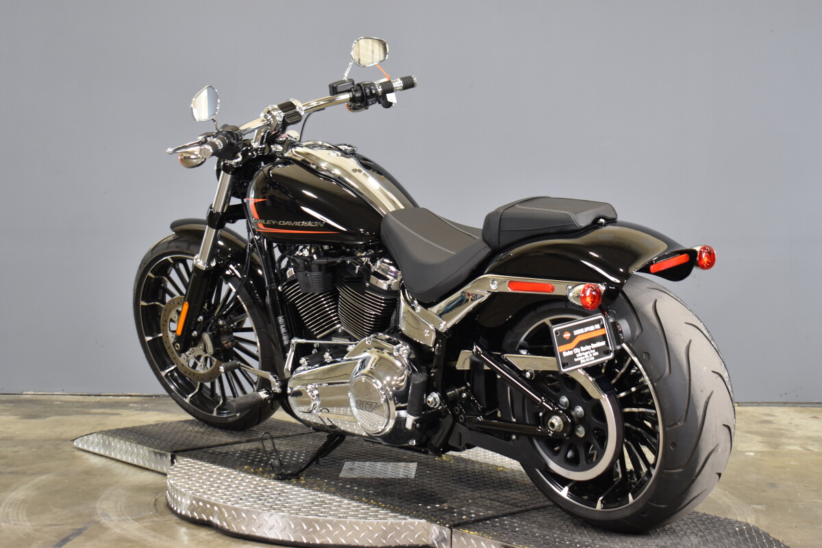 2024 Harley-Davidson Breakout 117 FXBR - Photo 6