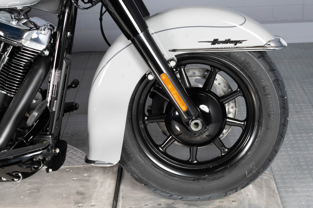 2025 Harley-Davidson Heritage Classic FLHC - Photo 4