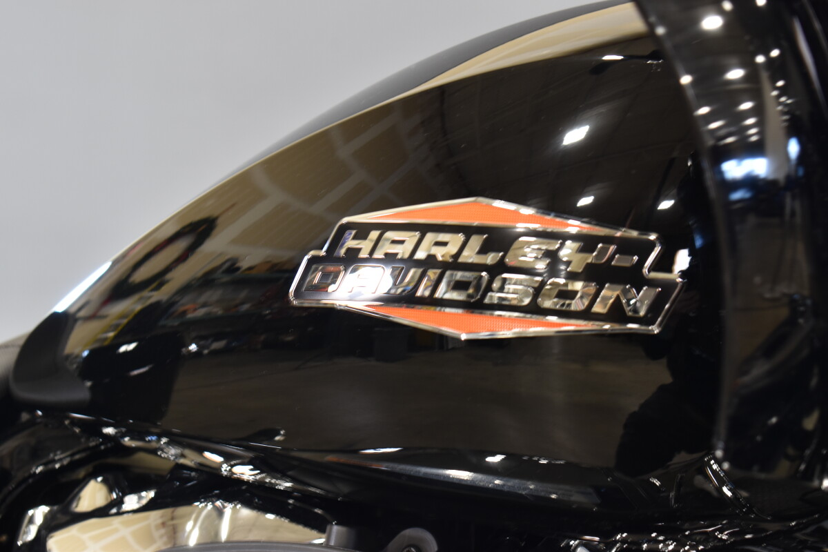 2025 Harley-Davidson® Road Glide™ FLTRX, photo 5