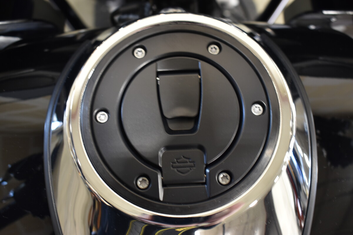 2025 Harley-Davidson® Road Glide™ FLTRX, photo 11
