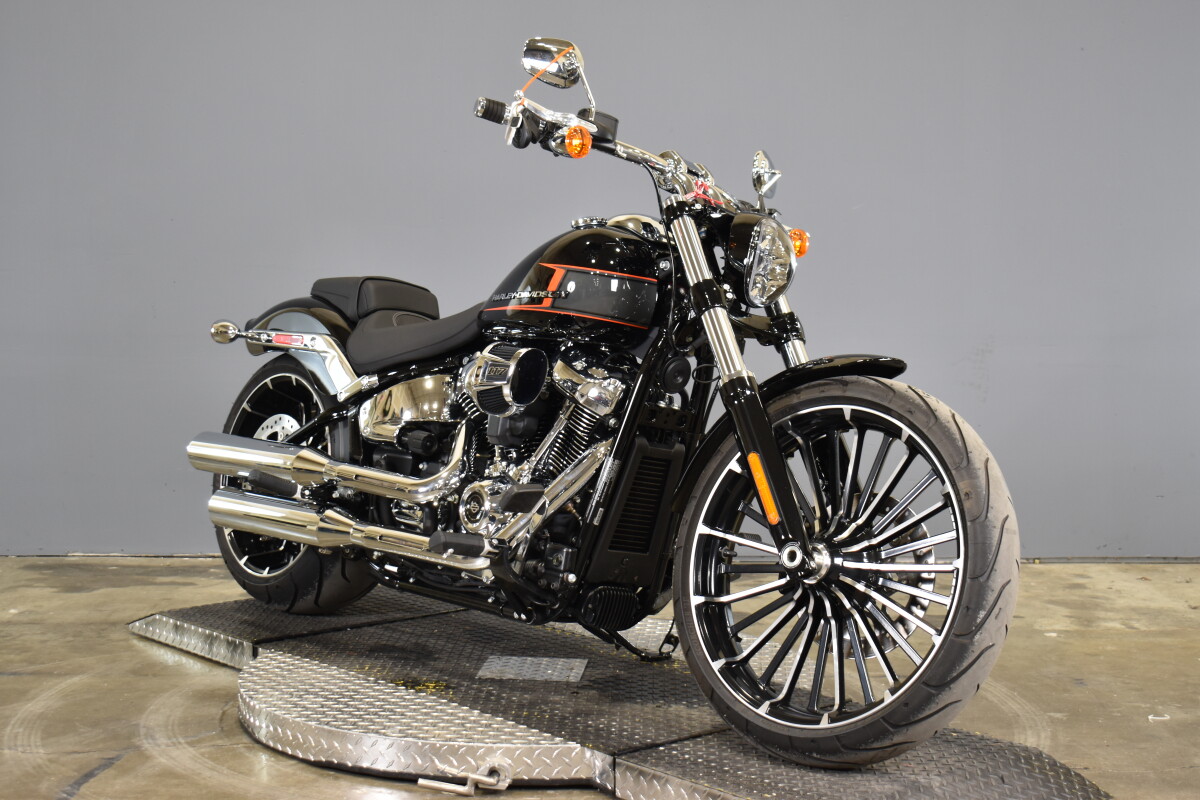 2024 Harley-Davidson Breakout 117 FXBR - Photo 2