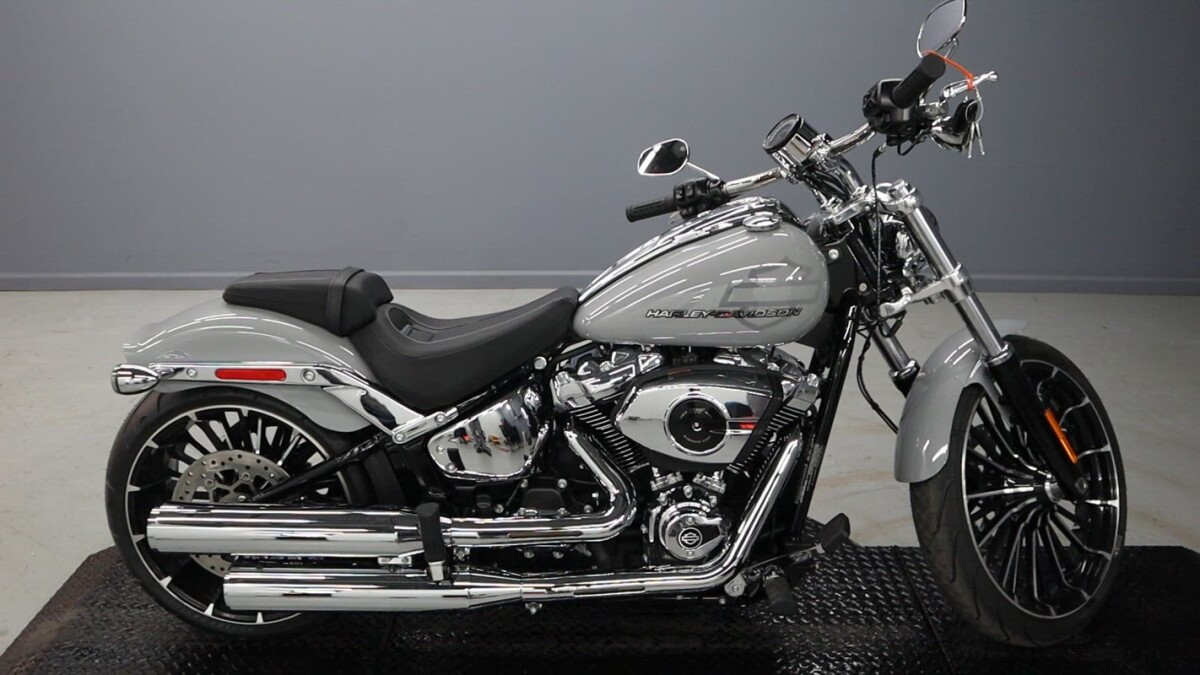 2025 Harley-Davidson® Breakout® FXBR | Riverside Harley-Davidson®