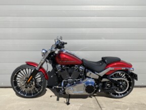 2025 Harley-Davidson<sup>®</sup> Breakout® Brilliant Red thumb 1