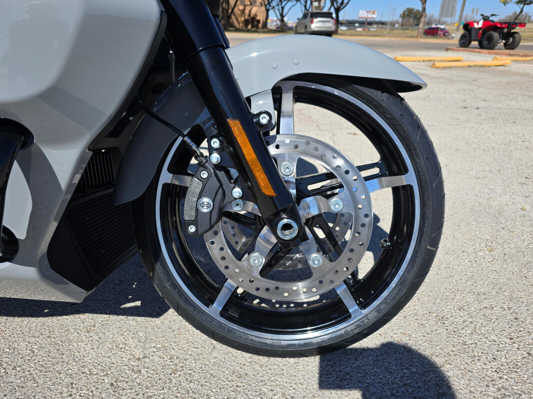 2025 Harley-Davidson Street Glide Ultra - Photo 7