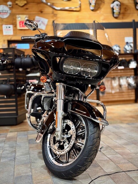 2024 Police Road Glide Vivid Black - Photo 6