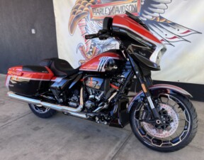 FLHXSE 2024 CVO™ Street Glide® thumb 3