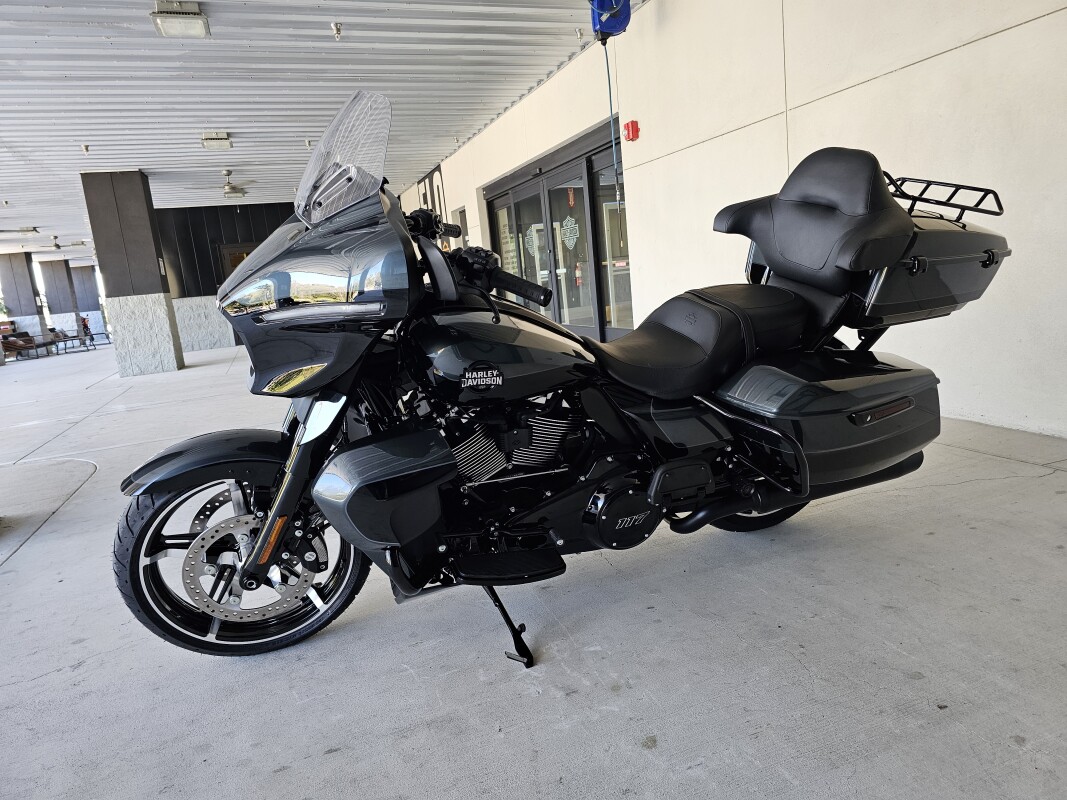 2025 Harley-Davidson Street Glide - Photo 7