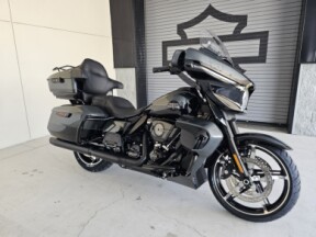 2025 Harley-Davidson<sup>®</sup> Street Glide® thumb 2