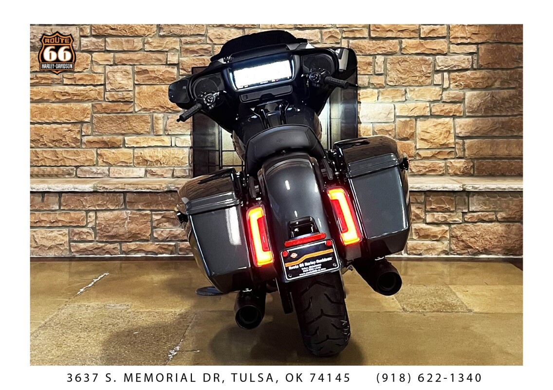 2025 Harley-Davidson Street Glide Iron Horse Metallic - Black Finish - Photo 4
