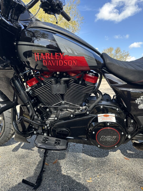 2025 Harley-Davidson CVO Road Glide ST - Photo 7