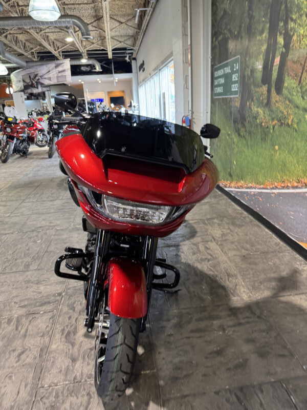 2025 Harley-Davidson Road Glide - Photo 6