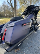 2025 Harley-Davidson<sup>®</sup> Street Glide® thumb 1