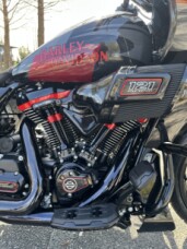 2025 Harley-Davidson<sup>®</sup> CVO™ Road Glide® ST thumb 2
