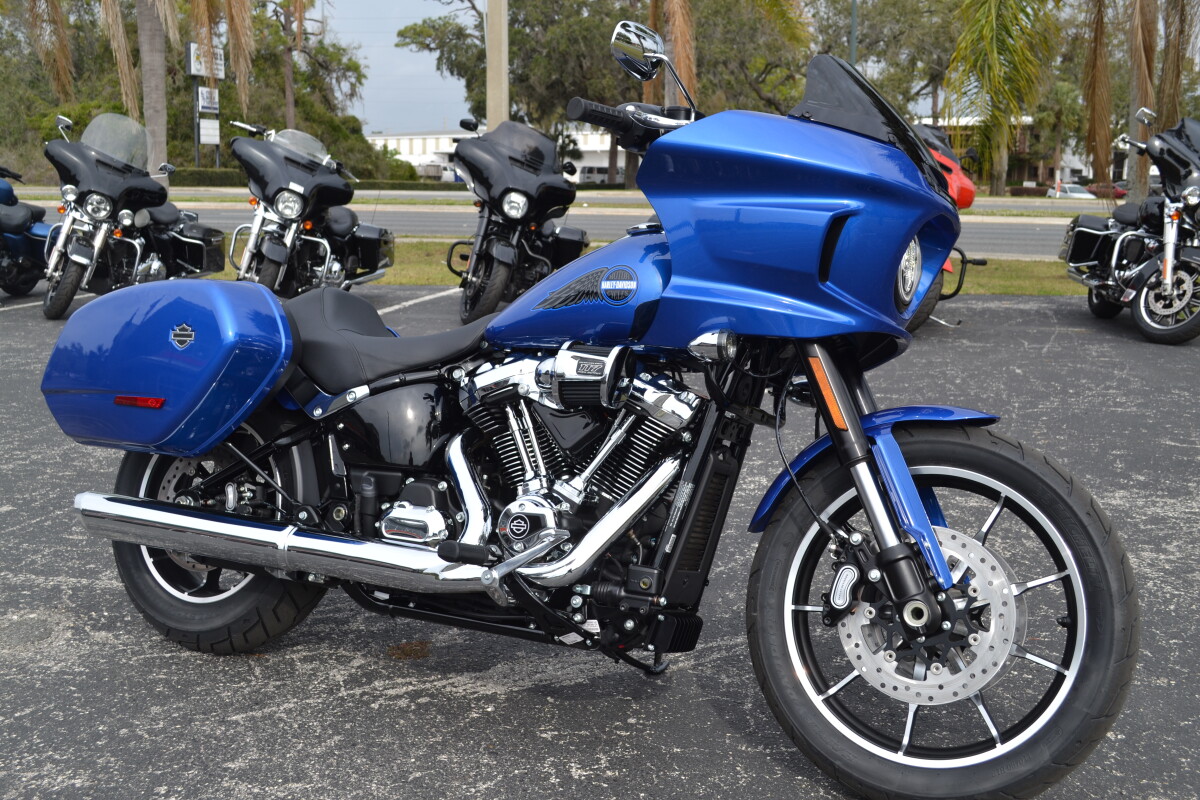2025年モデル　HEAD FF ST 16 2025 Harley-Davidson® Low Rider® ST Blue Burst/Chrome