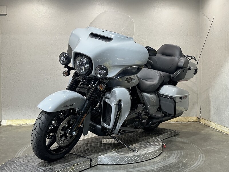 Harley-Davidson Ultra Limited 2024 FLHTK 84562273 BILLIARD GRAY - Photo 4
