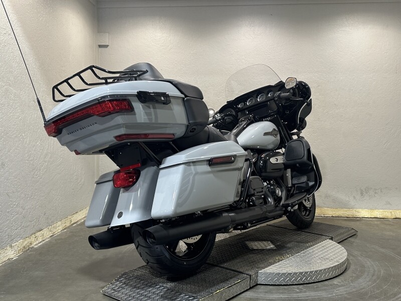 Harley-Davidson Ultra Limited 2024 FLHTK 84562273 BILLIARD GRAY - Photo 7