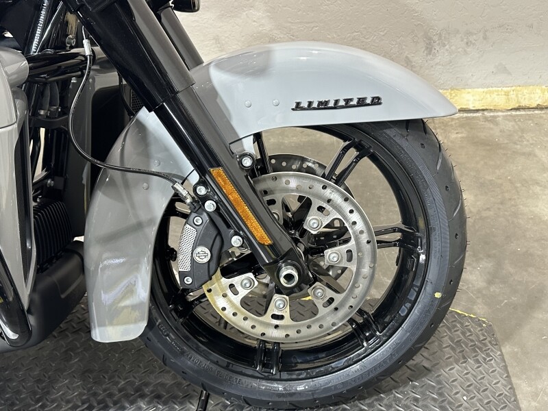 Harley-Davidson Ultra Limited 2024 FLHTK 84562273 BILLIARD GRAY - Photo 8