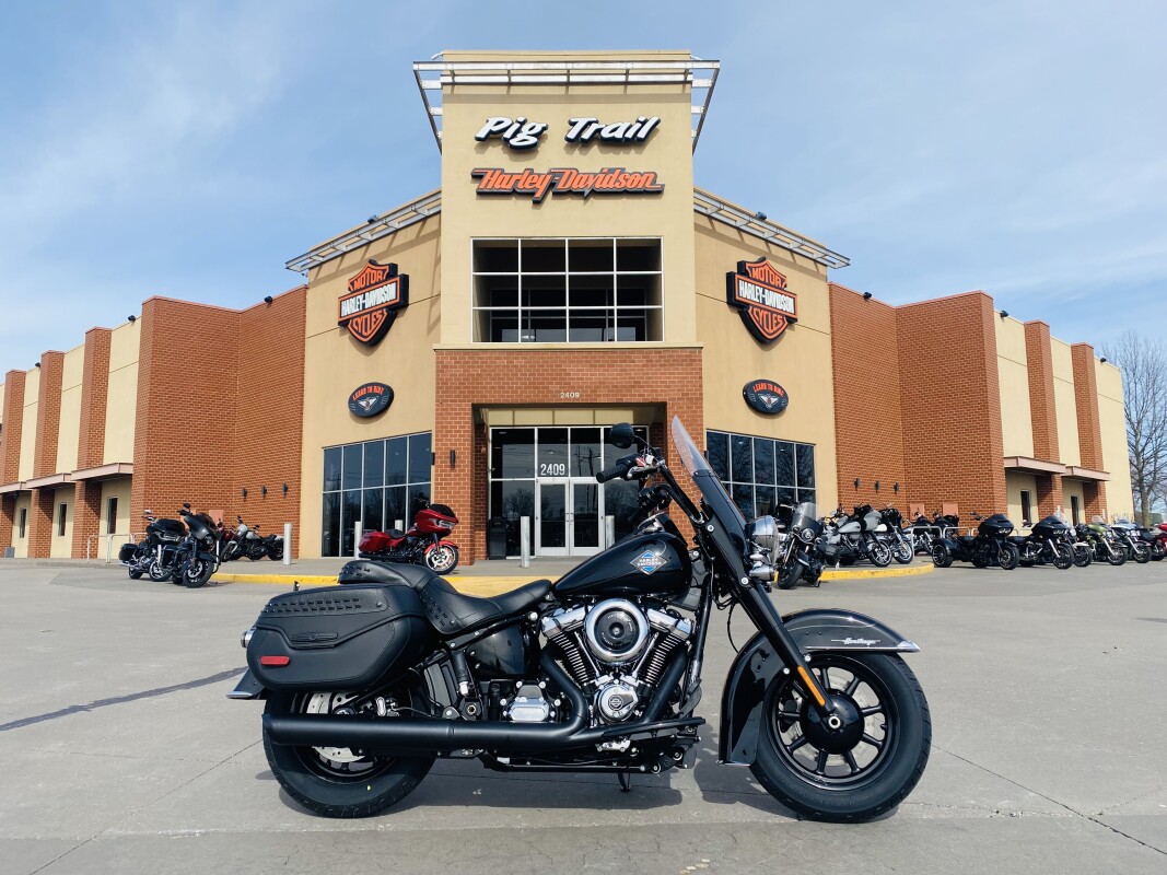 2025 Harley-Davidson Heritage Classic FLHC