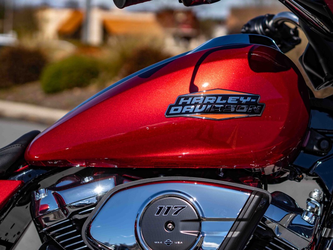 FLHX 2025 Street Glide - Photo 10