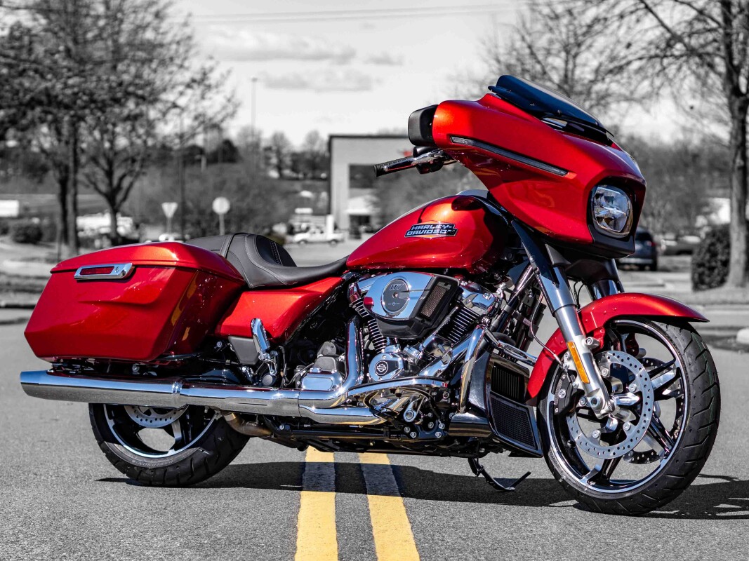 FLHX 2025 Street Glide