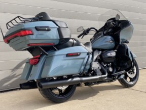 2024 Harley-Davidson<sup>®</sup> Road Glide<sup>®</sup> Limited Sharkskin Blue - Black Finish thumb 2