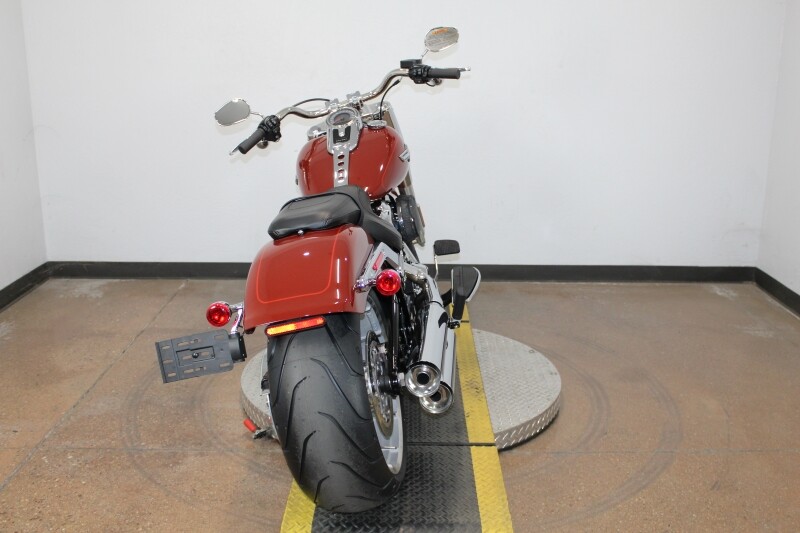 Harley-Davidson Fat Boy 114 2024 FLFBS 84562316 RED ROCK W/ PINSTRIPE - Photo 7
