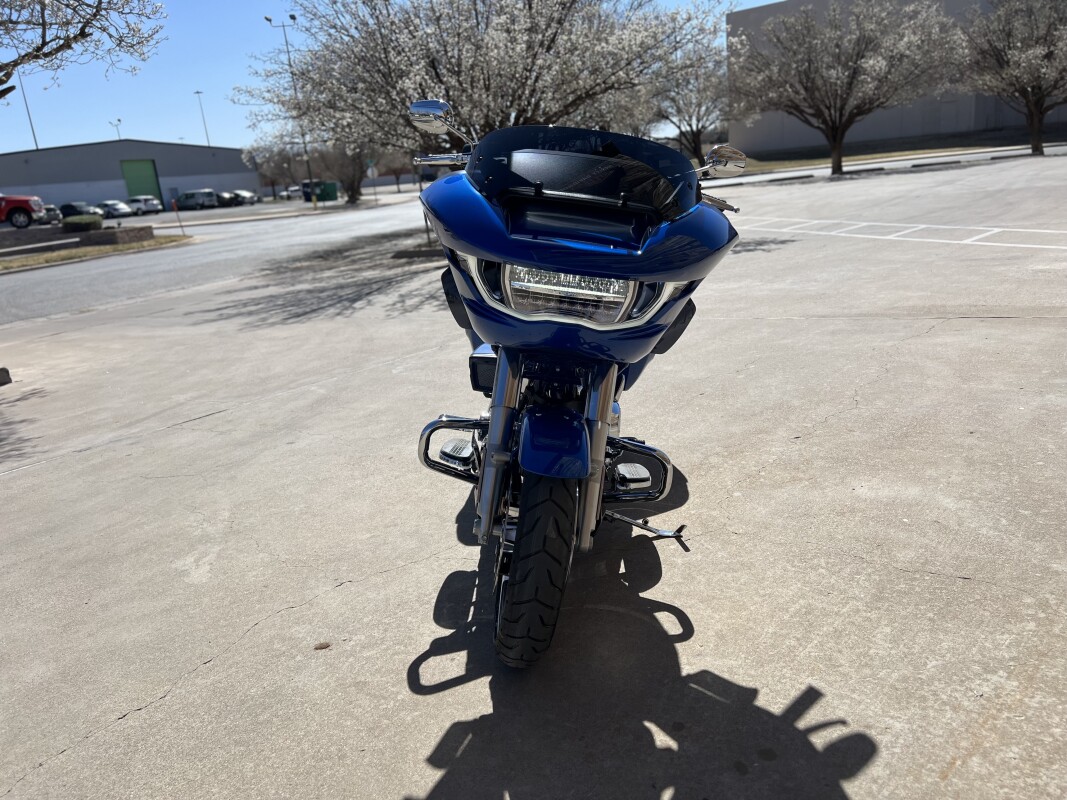 2025 Harley-Davidson Road Glide Blue Burst - Photo 3