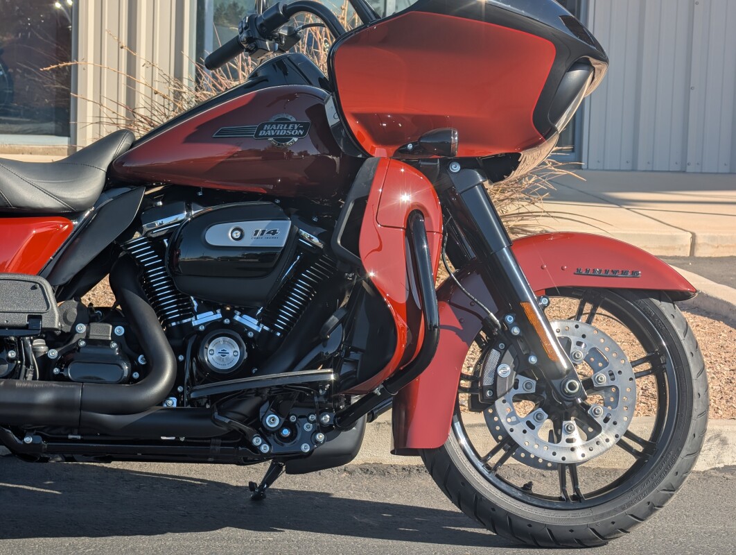 2024 Harley-Davidson Road Glide Limited - Photo 10