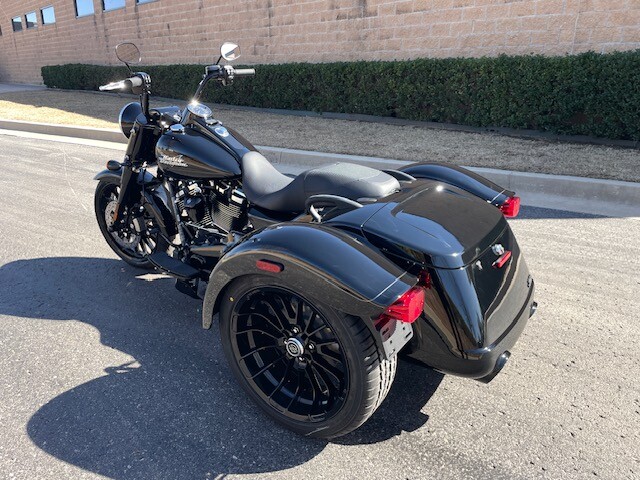 Harley-Davidson Freewheeler 2024 FLRT Vivid Black
 NOW ONLY $28,499 - Photo 10