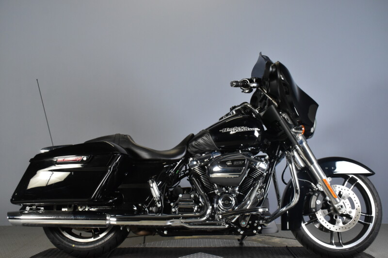 2019 Harley-Davidson® Street Glide® FLHX