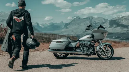 Everything Rogers, AR Riders Need to Know About the 2025 Harley-Davidson® Road Glide®