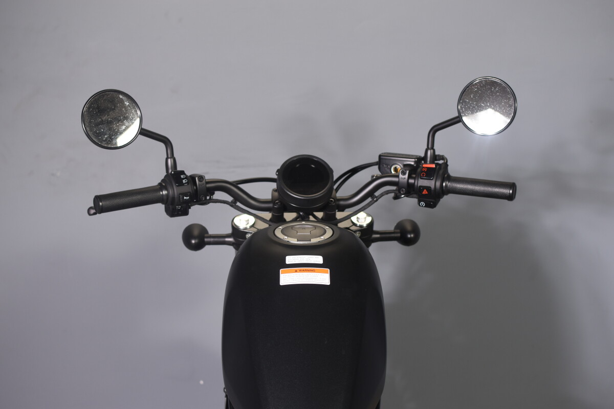 Used 2023 Honda Cmx300 (rebel 300) - Photo 8