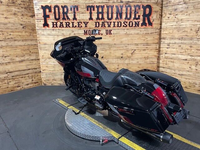 Harley-Davidson CVO Road Glide ST 2025 FLTRXSTSE Hot Lap - Photo 10