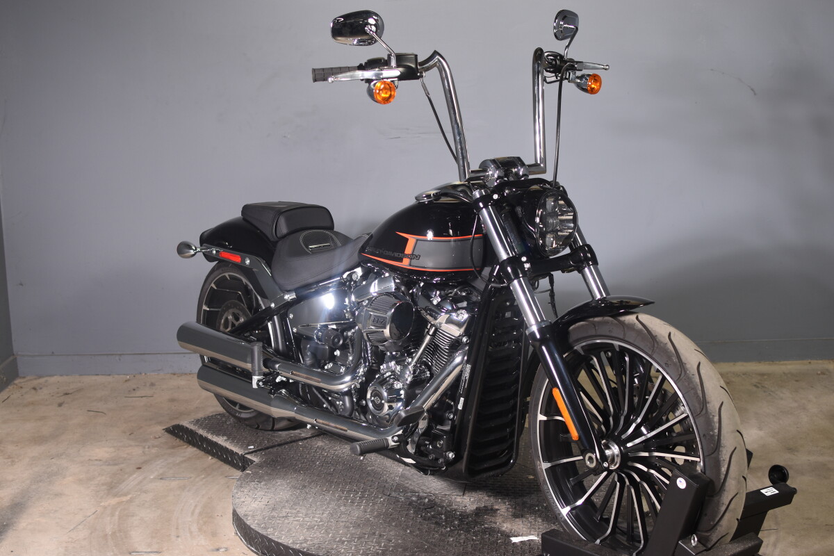 2024 Harley-Davidson Breakout 117 FXBR - Photo 2