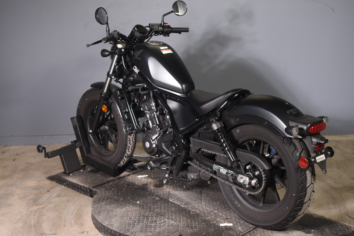 Used 2023 Honda Cmx300 (rebel 300) - Photo 6