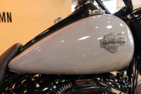 2025 Harley-Davidson HD FLHRXS Touring Road King Special thumb 3